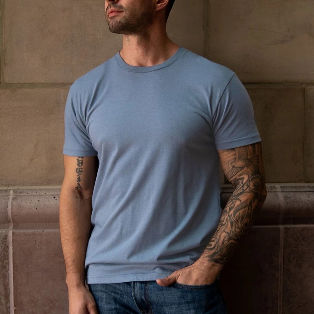 FRESH CLEAN TEES  MEN'S CREW NECK SHORT SLEEVE TEE SHIRT COLOR: WEDGEWOOD